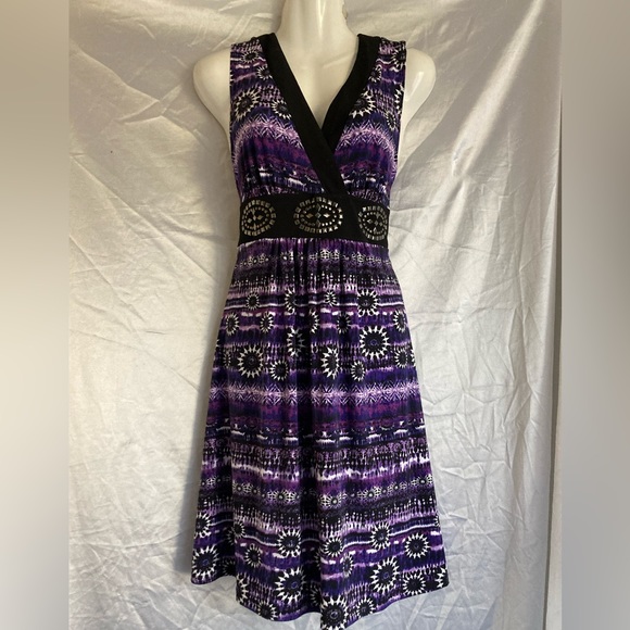 Purple Black & White Sleeveless V Neck Knee Length Dress sz L by IZ Buyer - Picture 1 of 6